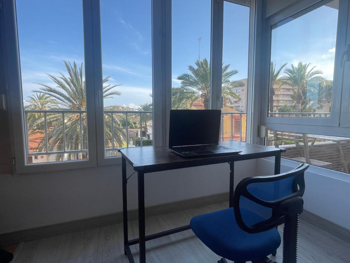 Nice Apartment Near The Sea Torrevieja Exterior photo